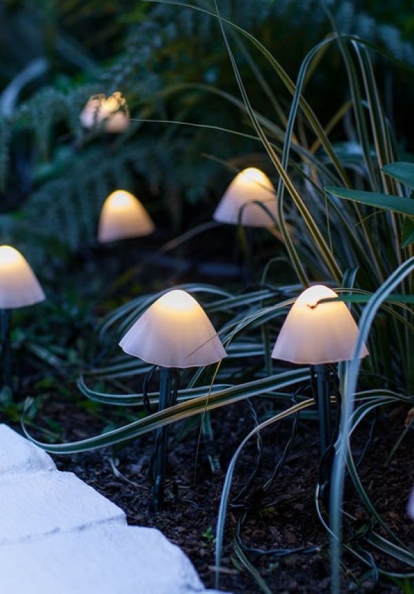 luminaire extérieur/champignons lumineux/ déco de jardin