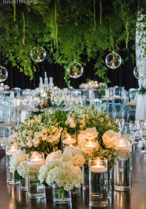 bougies blanches/fleurs/jardin/fête/déco extérieures